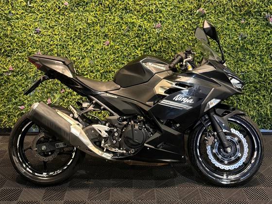 KAWASAKI NINJA 400 KAWASAKI NINJA 400